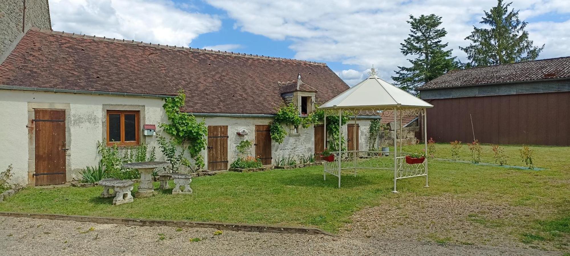 Le Domaine Du Chateau Varennes-les-Narcy Esterno foto